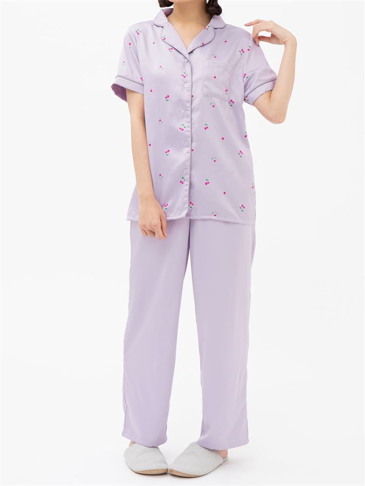 チュチュアンナのチェリー柄サテンパジャマ(半袖×長ズボン)|221713