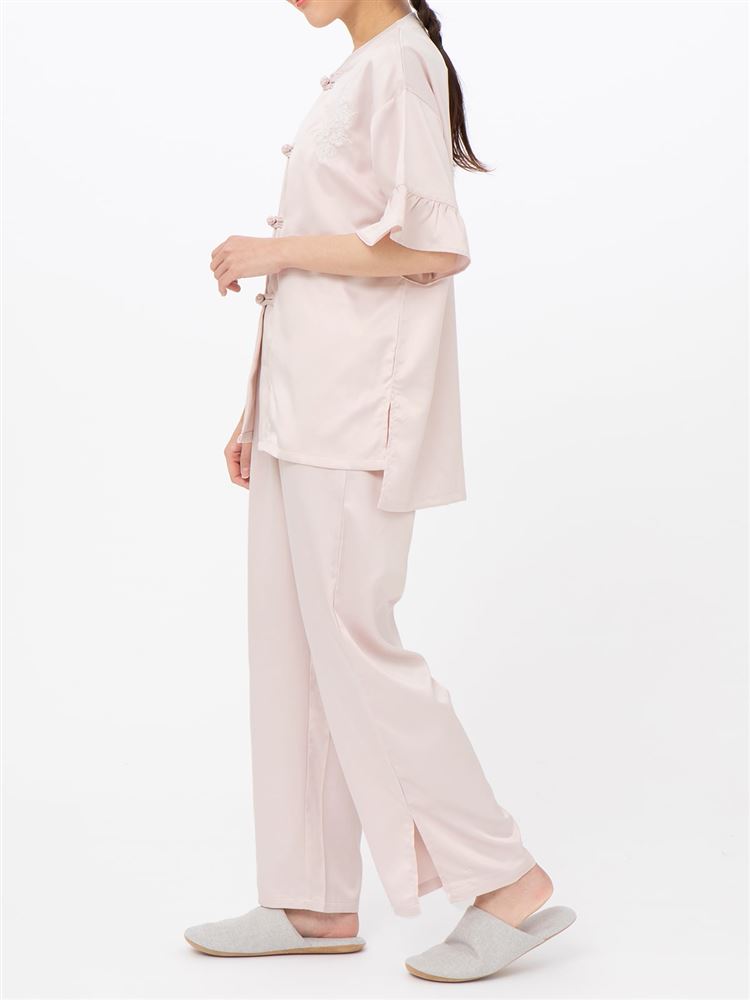 チュチュアンナのベトナム風刺繍入りサテンパジャマ(半袖×長ズボン)|221723