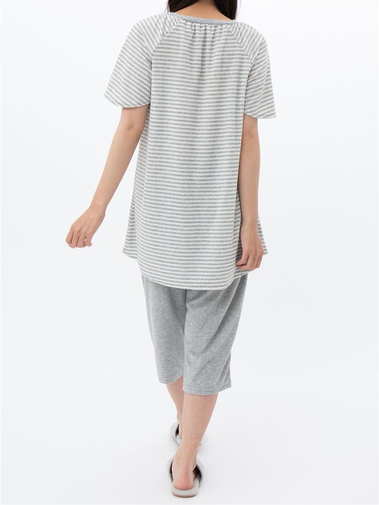チュチュアンナのボーダー柄パイルパジャマ(半袖×5分丈パンツ)|221738