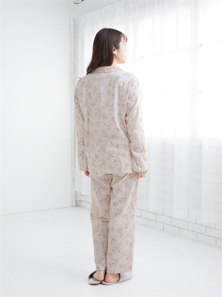 チュチュアンナの[ゆったり設計パジャマ]綿100％花柄前開き長袖ガーゼパジャマ|311745
