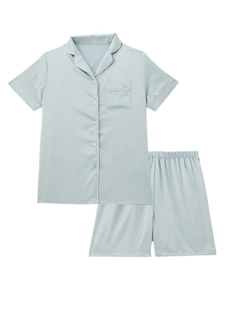 チュチュアンナのヴィンテージ風サテンパジャマ(半袖×1分丈パンツ)|221710