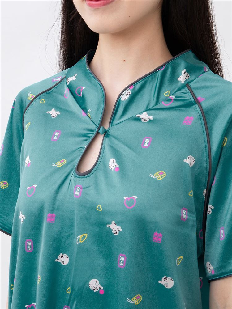 チュチュアンナの[ゆったり設計パジャマ]チャイナ風トラ柄サテンパジャマ(半袖×長ズボン)|321719