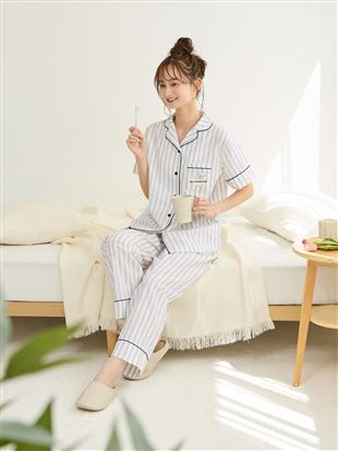 �u���[�O���[