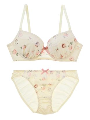 �N���[��