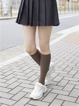 �R�Q��