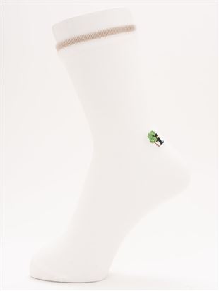 [ちょうどいい靴下]幅広口ゴム直角ヒール猫刺繍温調ソックス18cm丈｜クルーソックス