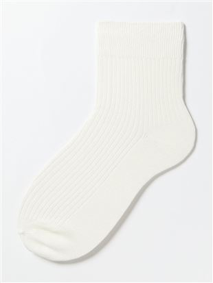 CELINE ホワイトリブソックス 新品タグ付き CELINE ホワイトリブソックス 新品タグ付き Celine , Logo Socks