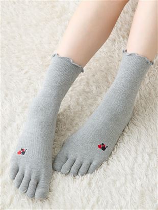 綿混履き口ゆったりメローハート猫刺繍5本指ソックス|