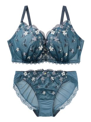 [�i���̃u��]�R�����u�[�P�u��&�V���[�c�Z�b�g(�傫�ȋ���������������^�C�v)�b���C���[����̃u�����V���[�c�Z�b�g