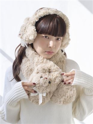 ふわふわくまマフラー|