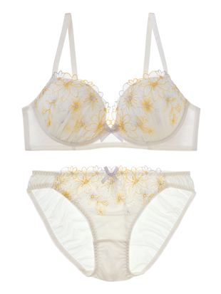 白・ホワイトのブラジャー・ブラセット | チュチュアンナ[tutuanna