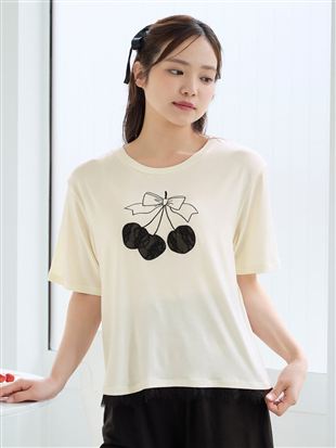 ���[�������T�N�����{�h�J���[�XT�V���c�b�����g�b�v�X